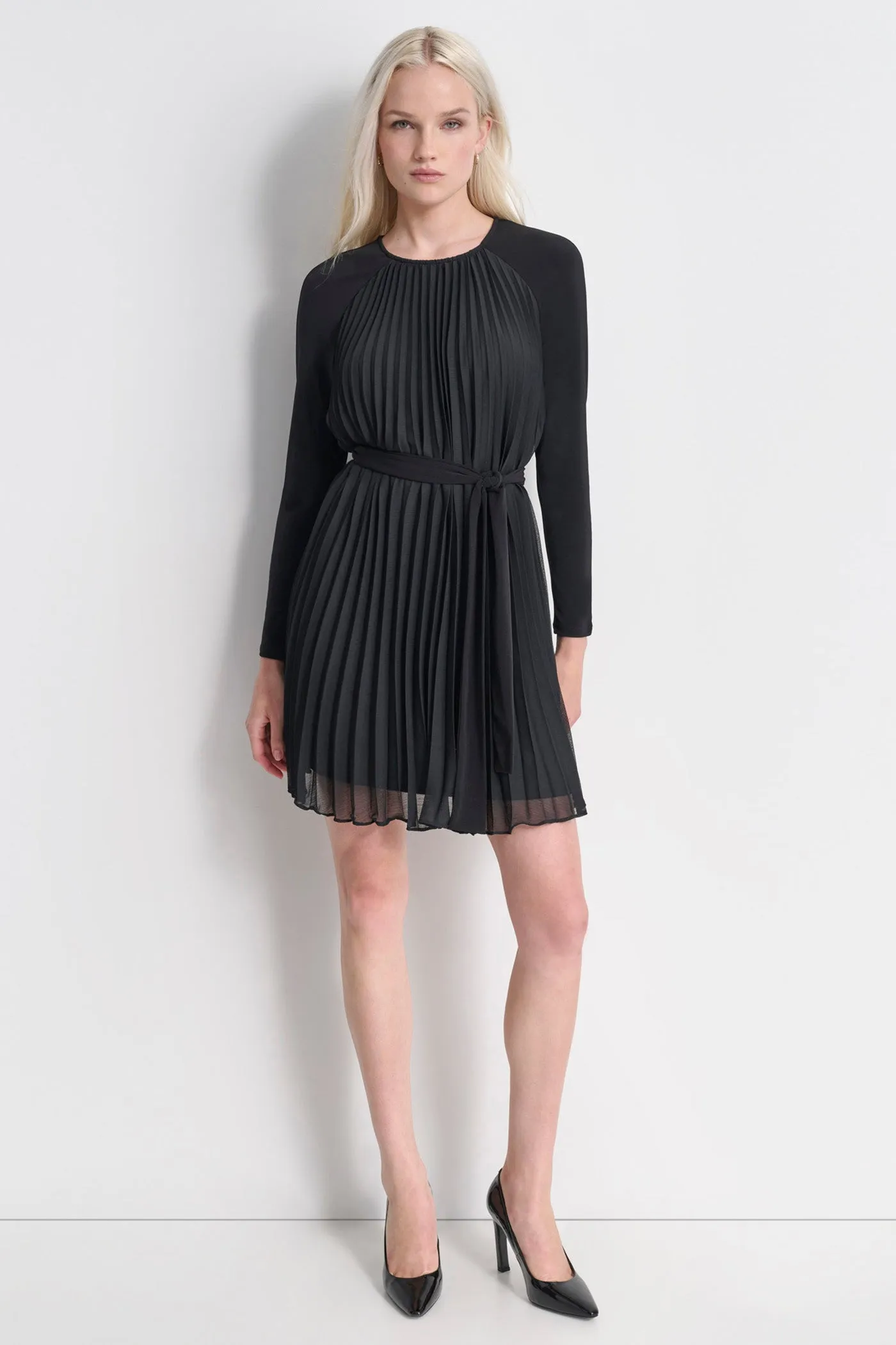 LONG SLEEVE PLEATED DRESS