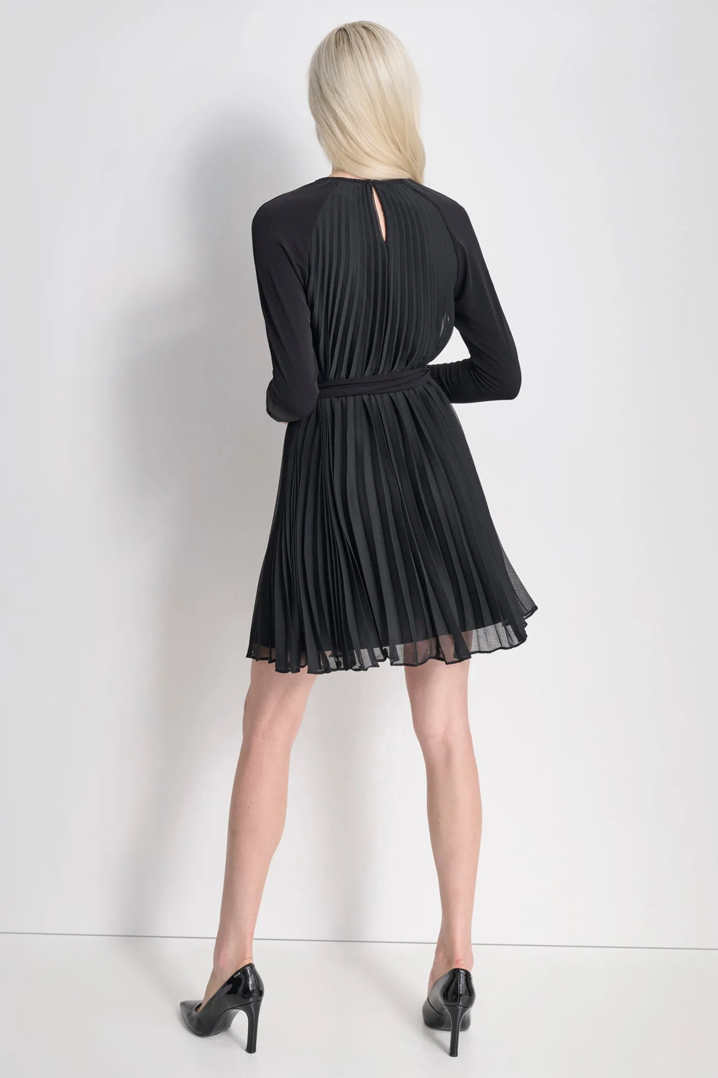 LONG SLEEVE PLEATED DRESS