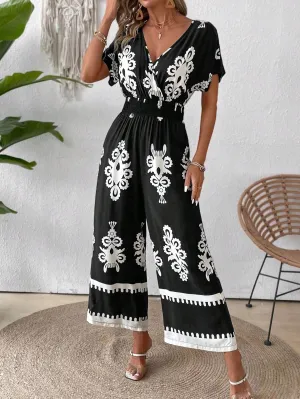 SHEIN VCAY V-Neck Contrast Pattern Short Sleeve Elastic Waist Summer Casual Jumpsuit For Vacation