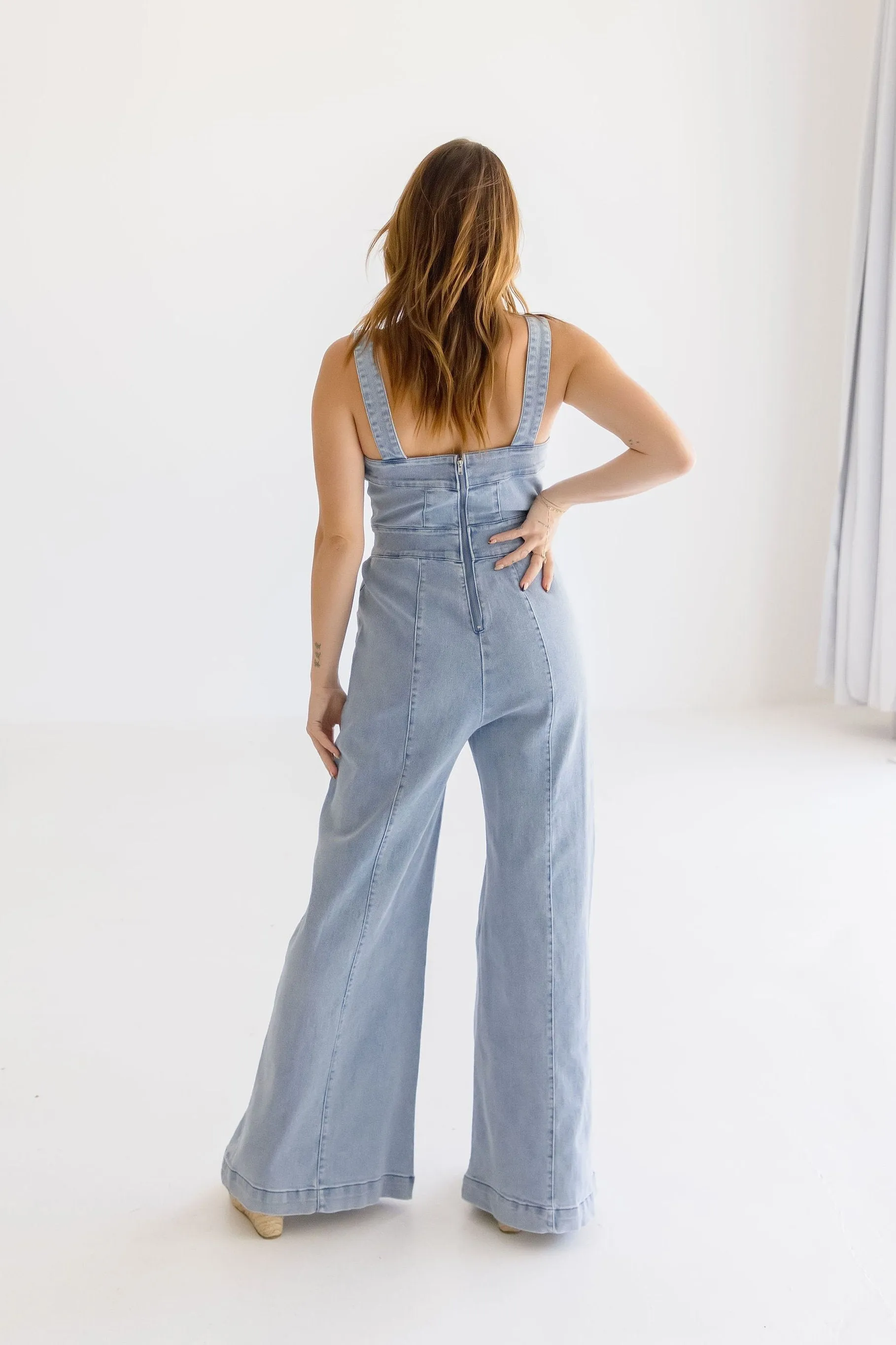 Waitlist 1/5 ♥ Joey Sleeveless Wide Leg Denim Jumpsuit Light Wash