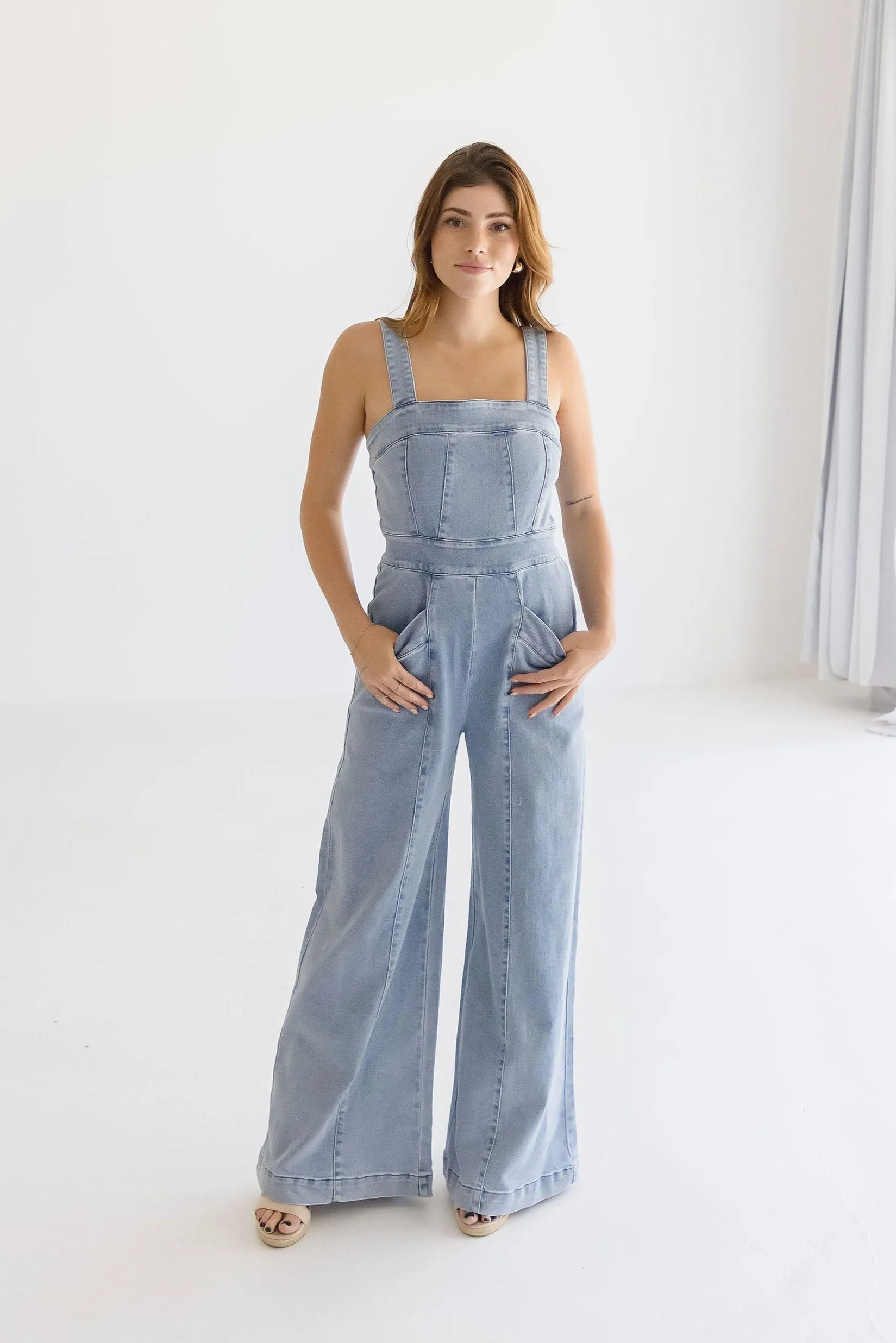 Waitlist 1/5 ♥ Joey Sleeveless Wide Leg Denim Jumpsuit Light Wash