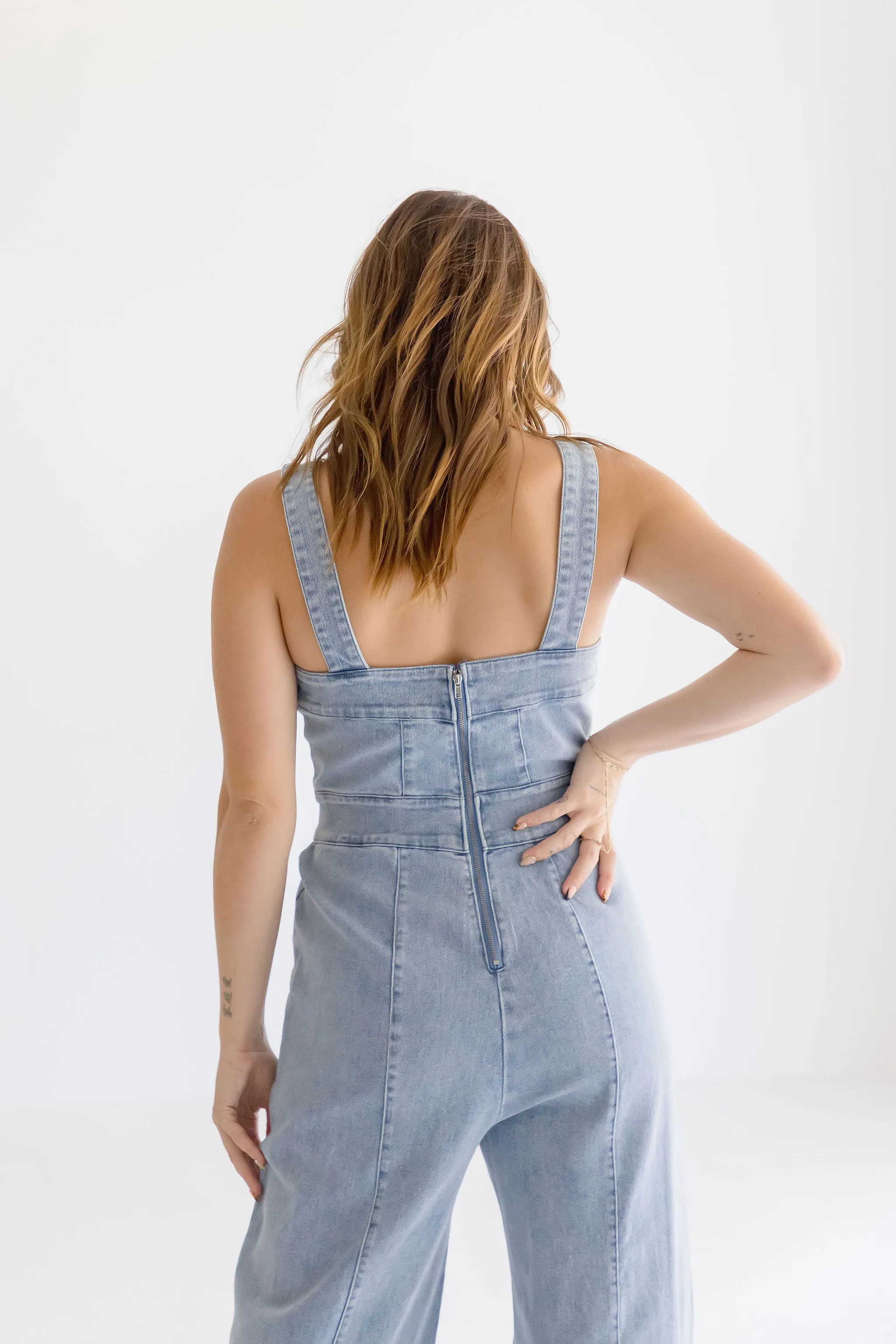 Waitlist 1/5 ♥ Joey Sleeveless Wide Leg Denim Jumpsuit Light Wash